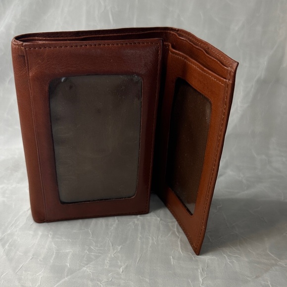 Coach Leather Wallet Tri-Fold Brown - Picture 9 of 9
